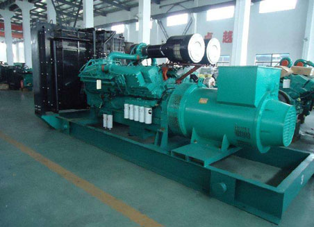 金江镇800kw康明斯柴油发电机组